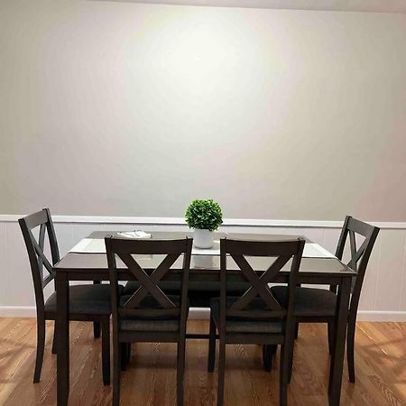 Cozy Bungalow In Madison Heights Luaran gambar