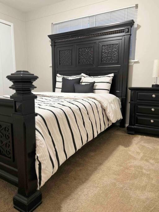 Cozy Bungalow In Madison Heights Luaran gambar